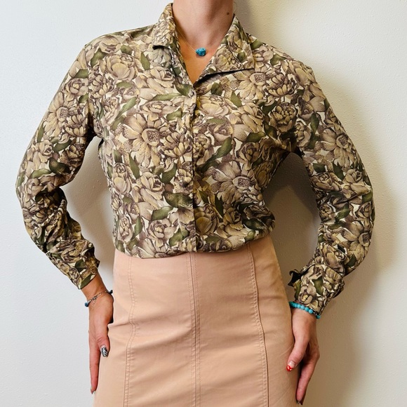 Vintage Silk Appeal 100% silk floral blouse top button down shirt - Picture 5 of 9